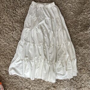 Elegant White Tiered Skirt